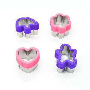 Molde para galletas <span class=keywords><strong>con</strong></span> diseño <span class=keywords><strong>de</strong></span> puntos, molde para pasteles, molde para cortar verduras, molde para cortar frutas, molde para sándwiches ZYX-089-1, bolsa <span class=keywords><strong>de</strong></span> PP - Product Image 5