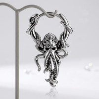 Boucles d'oreilles créoles élégantes en acier inoxydable, motif tentacule de Kraken en relief 3D, style gothique punk, monstre marin, pendantes, étanches, bijoux de piercing unisexe