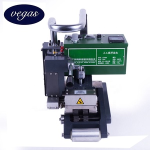 <span class=keywords><strong>GW900</strong></span> 1800W HDPE Géomembrane Revêtement d'étang Machine à souder à chaud en plastique Soudeuse de géomembrane - Product Image 1