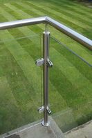 Rampe d'escalier extérieure moderne en acier inoxydable 304, garde-corps de balcon, colonne carrée intérieure, finition poli miroir, minimaliste