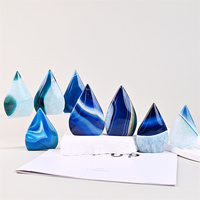 Fengshui naturel poli bleu Agate géode flamme cristal guérison Quartz bleu Sardonyx ornement pour la décoration de la maison