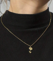 Pendentif fleur de naissance Collier en acier inoxydable argenté Mois de naissance Fleur Charmes Cadeaux pour meilleur ami Collier minimal