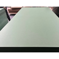 Panneau MDF HMR à noyau vert haute densité 15 mm 18 mm, résistant à l'eau et à l'humidité, MDF uni pour la sublimation, pour panneaux de meubles de cuisine
