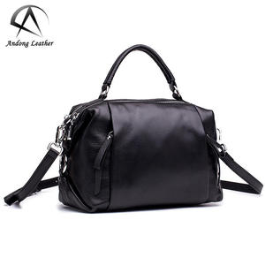 กระเป๋าถือหนังวัวแท้ Andong รุ่น Pillow Bag กระเป๋าสะพายไหล่หนังวัวสำหรับผู้หญิง - Product Image 1
