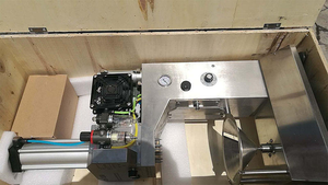 Éplucheur de noix de coco automatique commercial manuel pour éplucher les noix de coco brunes, les noix de coco vertes fraîches et tendres, les légumes - Product Image 5