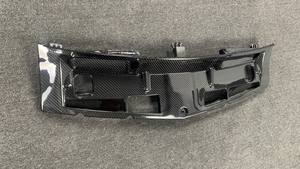 Capot de réservoir d'eau en fibre de carbone sèche haute brillance pour Mercedes Benz W204 <span class=keywords><strong>C63</strong></span> <span class=keywords><strong>AMG</strong></span> 507 version course, plaque de couverture de réservoir d'eau - Product Image 3