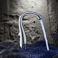 Grifo Extraíble de Latón de Alta Gama con Sistema de Filtración Avanzado, Núcleo de Válvula Cerámica, Diseño Moderno, Duradero y Fácil de Instalar