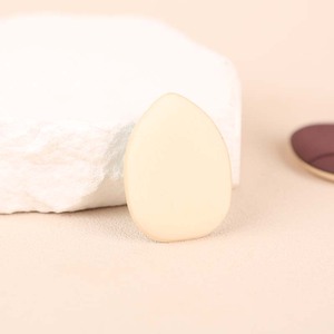 Mini Esponja de Maquillaje Húmeda/Seca con Logotipo Personalizado, Libre de Látex, para Base y Corrector - Product Image 4