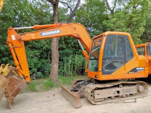 Doosan รถขุด DH80เกาหลีใต้นำเข้า8ตันรถขุดตีนตะขาบ DH80มือสอง80-7 DH60เครื่องยนต์มอเตอร์ DH55 - Product Image 3