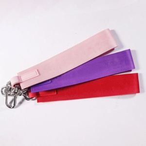 Porte-clés personnalisé en nylon tressé avec logo brodé sur tissu sportif de haute qualité et mousqueton, sangle courte pour poignet - Product Image 3