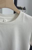T-shirt confortable pour femme, coupe ajustée, manches intégrées, coton, couture soignée, streetwear, bureau, usage quotidien