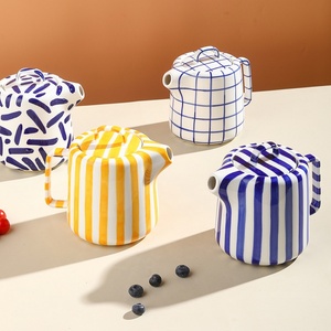 <span class=keywords><strong>Assiette</strong></span> peu profonde en porcelaine rayée créative, design moderne et simple, compatible micro-ondes, vaisselle pour usage domestique - Product Image 3