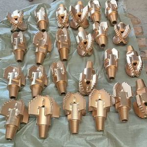 ดอกสว่าน PDC 4ปีก152มม. ประสิทธิภาพสูงอุปกรณ์ขุดเจาะบ่อน้ำหินเครื่องมือเจาะหลุมเจาะรูจำนวนมาก - Product Image 5