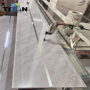 <span class=keywords><strong>Revestimiento</strong></span> de <span class=keywords><strong>techo</strong></span> de grano de madera, diseño de plafón de <span class=keywords><strong>techo</strong></span> de <span class=keywords><strong>Pvc</strong></span> con impresión blanca para el hogar - Product Image 3