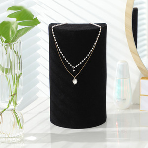 Collana con cuscino mezzo tondo in velluto di moda - Product Image 3