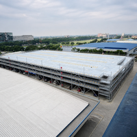 Structure de stationnement en acier haute performance, système multi-niveaux pour un stockage efficace des concessionnaires automobiles