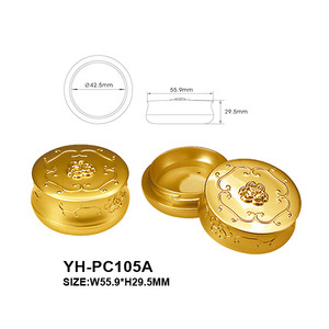 ตลับแป้งเปล่าทรงกลมลายนูนสีทองหรูหรา รุ่น YH-PC105A ภาชนะเครื่องสำอางวินเทจสำหรับแป้งอัดแข็ง บลัชออนแบบตลับเดี่ยว - Product Image 6