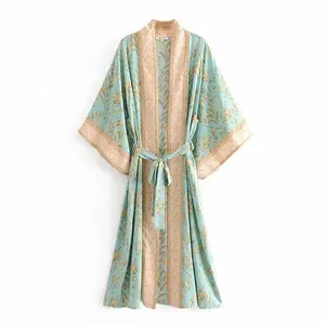 Heiß verkaufte Damen V-Ausschnitt Fledermaus Ärmel Boho Maxi Kleid Robe Vintage Frauen Grün Blumen druck Schärpen böhmischen Kimono