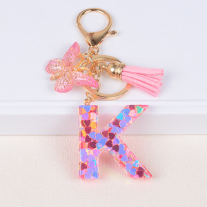Llavero de resina con letras, colgante de mariposa y confeti de corazón colorido, borla rosa, adorno para bolso, regalo - Product Image 4