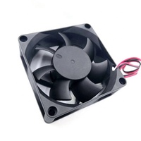 Purificateur d'air à faible bruit à haut débit d'air 7025 DC avec ventilateur axial 12V sans balais lames en plastique à roulement à billes électrique OEM/ODM pris en charge