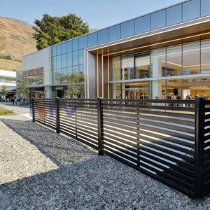 Panneau <span class=keywords><strong>de</strong></span> Clôture Modèle <span class=keywords><strong>Barrière</strong></span> en Aluminium pour Centre Commercial Mur <span class=keywords><strong>de</strong></span> Séparation en Métal - Product Image 3