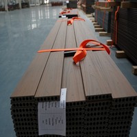 Planche de terrasse extérieure composite moderne en WPC co-extrudé, imperméable, 140x23mm, pour jardin, patio, terrasse