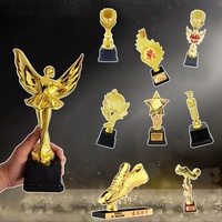 Yiwu Collection Trophée professionnel en forme d'étoile Souvenir Prix personnalisé Trophée Designs Prix Prix Trophée personnalisé en gros