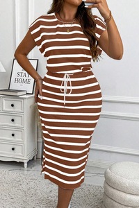Robe décontractée à col rayé imprimé, col rond, manches courtes, grande taille, avec laçage et taille ajustable pour femme - Product Image 5