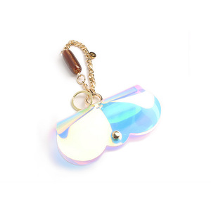 Korean-style <b>cute</b> PVC glasses clip, laser-cut glasses case/<b>sunglasses</b> bag, can be hung on bags/glasses cases/keychains - Product Image 2