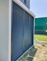 BOCHARM Profilés de persiennes modernes en alliage d'aluminium extrudé sur mesure pour entrepôts et hôtels – Durables et fabriqués en usine
