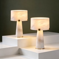 Lampe de table cylindrique en marbre et albâtre, base conique en pierre, pinces en laiton, style européen-américain, intensité variable, CRI 90 élevé pour chambre à coucher