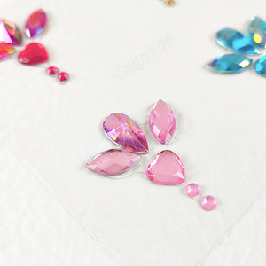 Il tatuaggio con gemma autoadesiva per sopracciglia personalizzata fornisce decorazioni per il trucco per ragazze di cristallo con viso impermeabile di lusso finto tatuaggio temporaneo - Product Image 6