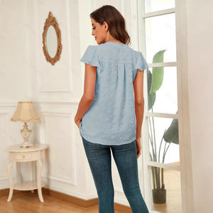 2025 verano para <span class=keywords><strong>Amazon</strong></span> Blusa de gasa de moda transfronteriza para mujer Europeo Americano Casual cuello en V fruncido Puff <span class=keywords><strong>manga</strong></span> sólida - Product Image 4