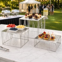 XINGPAI Premium OEM – Support de buffet carré empilable 3 pièces, finition miroir martelé, rehausseur de buffet à étages pour banquets de mariage de luxe