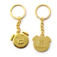 للبيع بالجملة سلسلة مفاتيح ثلاثية الأبعاد بشكل الخنزير من الذهب حلقة مفاتيح ليزرية على شكل خنزير لطيفة