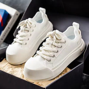 New Fashion Casual <b>Men's</b> Canvas <b>Shoes</b> Youth Low-top Thick-soled Board <b>Shoes</b> All-match Walking <b>Shoes</b> for <b>Men</b> - Product Image 6
