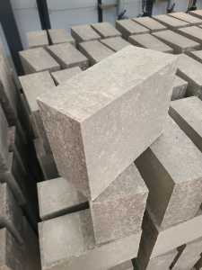 Gạch phosphate chống ăn mòn nhiệt độ cao cho lò nung xi măng ≥ 100mpa cường độ nén cao bao gồm dịch vụ cắt - Product Image 5