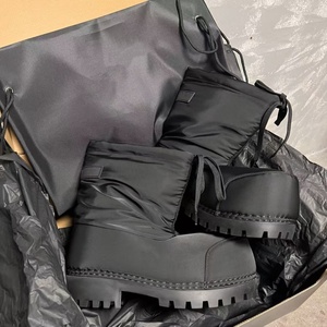 Botas de nieve de caña alta con punta redonda y suela gruesa, con cordones, parte superior de ante, suela de goma, ligeras, transpirables, blancas/negras, zapatos de invierno de algodón - Product Image 2