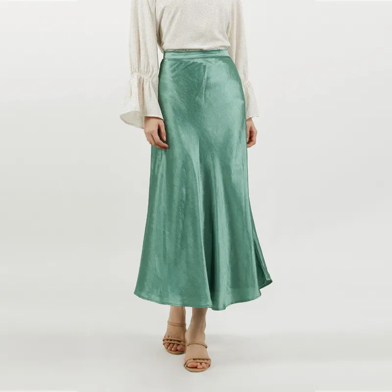 Fashion Hot selling womens clothing elegant plus size high waist textured ruched satin long skirt