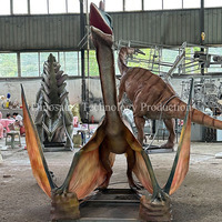 Modèle ou exposition animatronique de Quetzalcoatlus pour parc à thème sur les dinosaures, décorations de dinosaures volants grandeur nature pour extérieur