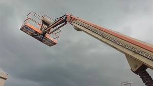 משומש 2018 שנה JLG 660SJ מעלית בום טלסקופית, גובה פלטפורמה 20.02 מ' קיבולת פלטפורמה 340.19 ק""ג - Product Image 4