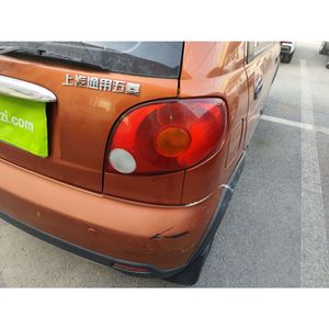 <span class=keywords><strong>Voiture</strong></span> d'occasion Guazi Baojun Lechi 2012 Version Révisée 1.2L MT Édition Sportive Tendance Remise sur Commande Groupée Berline Manuelle 1.2L Conduite à Gauche - Product Image 3