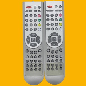 Télécommande à perles de cristal YK-01487 pour téléviseur Hisense, code fixe, dos noir argenté foncé, distance de transmission de 10m - Product Image 1