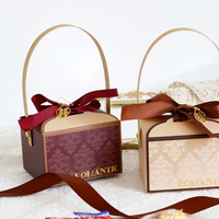 Boîte de papier de chocolat de haute qualité bonbons noix boîtes d'emballage cadeau faveurs de mariage pour les invités cadeau Unique boîte de papier de noël pli