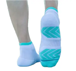 OEM 2021 Massenkompression Sport Fitness Damen Herren Crew-Socken lässig stilvolle Badminton-Volleyball-Socken