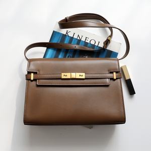 Sac en cuir véritable pour femme Yang Shulin - Style Manhattan tendance, sac bandoulière messager à la mode automne 2020 - Product Image 3