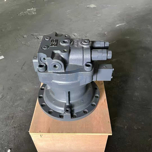 DX235LCR-5 Swing Motor Excavator Spare Parts 170303-00040A 170301-00027 Rotation Rotary Motor for Doosan DX235 Slewing Motor - Product Image 1