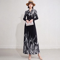 Robes pour femmes à prix de gros direct usine – Robe plissée ample taille haute décontractée style Miyake pour l'automne
