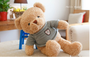 En gros, Peluche Ours Mignonne avec Pull et Robe, Grande Taille, Idéal comme Coussin, Cadeau d'Anniversaire pour Fille - Product Image 4