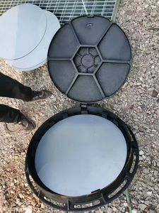 MaxIn mx100084 CE chứng nhận dễ uốn sắt en124 nạp A15 chống trộm trạm xăng vuông cống Con dấu manhole bìa đen bitum - Product Image 4